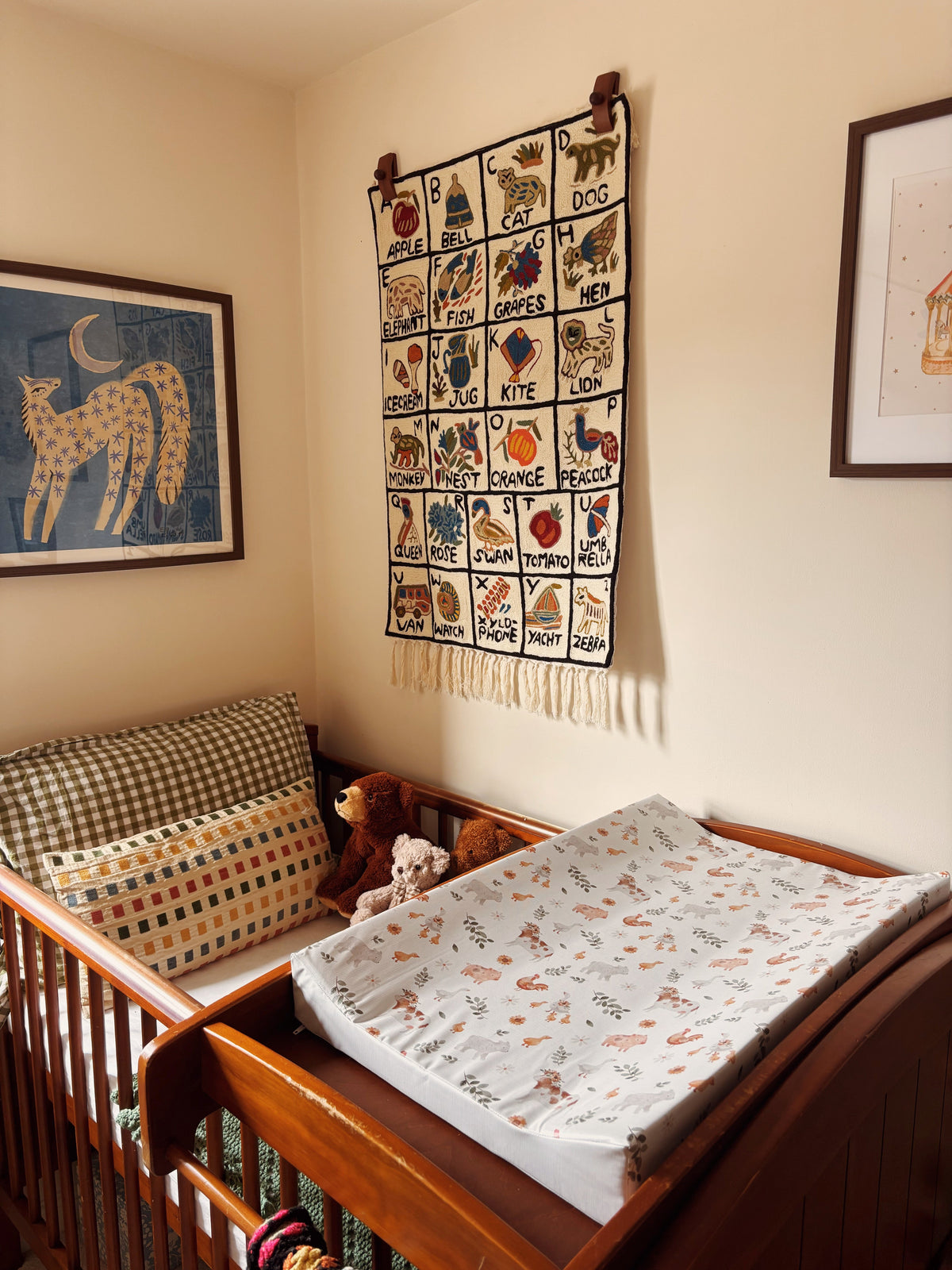 Mabel & Fox - Wedge Baby Changing Mat - Farmyard Animals